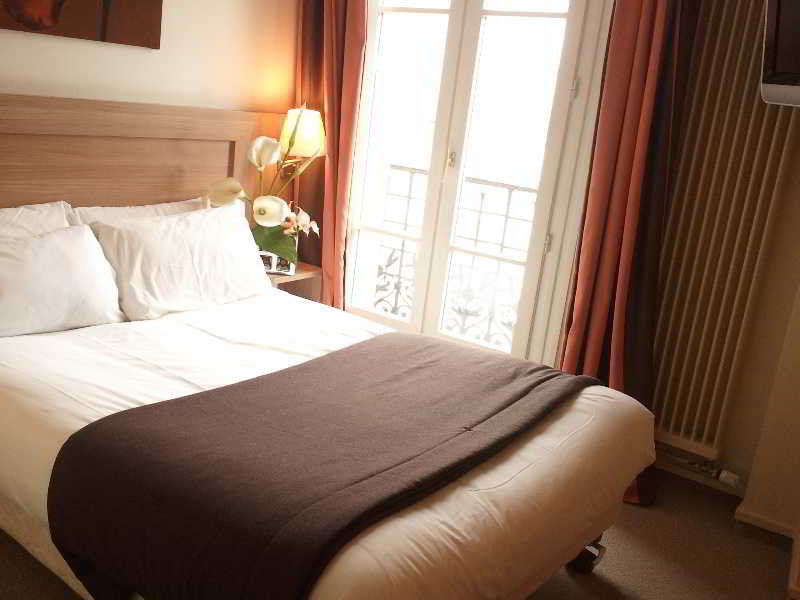 Hotel Boris V. By Happyculture Levallois-Perret Room photo